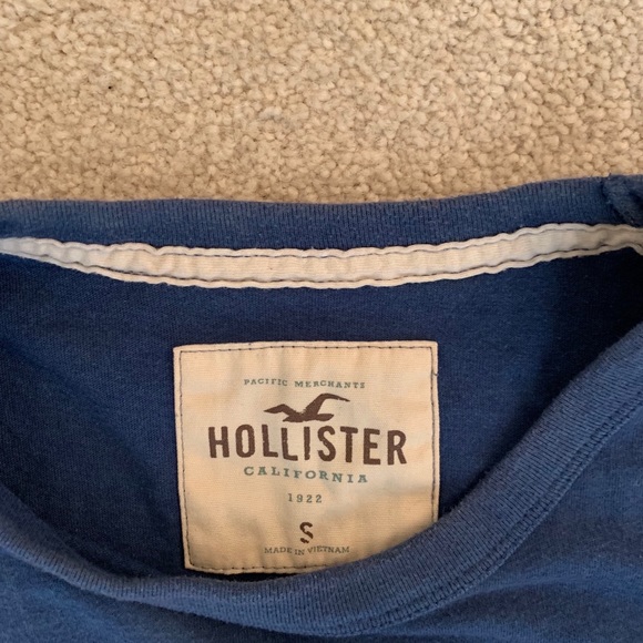 Hollister Logo Tee - Picture 2 of 2